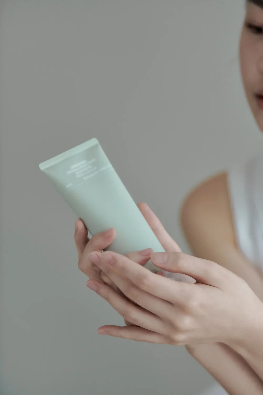 celimax Ji Woo Gae Cica BHA Acne Foam Cleansing 150ml - Image 4