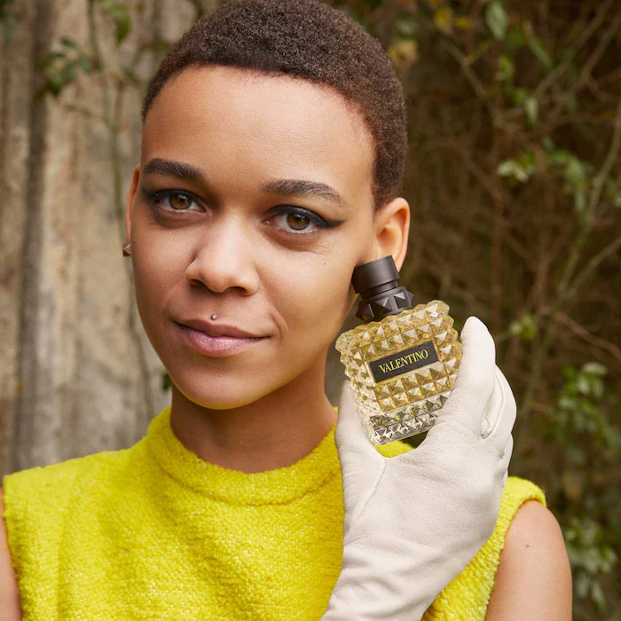 Valentino Donna Born in Roma Yellow Dream EDP 100ml - Image 4